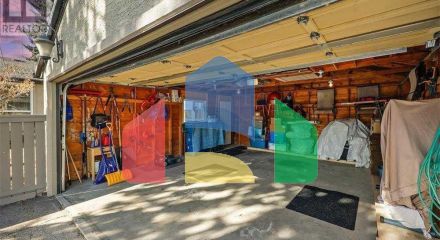 Residential - Single Family Home - Calgary, Canada - Canada