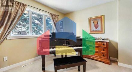 Residential - Single Family Home - Calgary, Canada - Canada