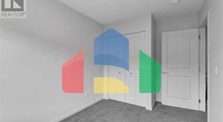 Residential - Townhouse - Calgary, Canada - Canada