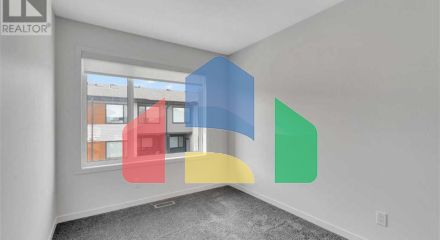 Residential - Townhouse - Calgary, Canada - Canada