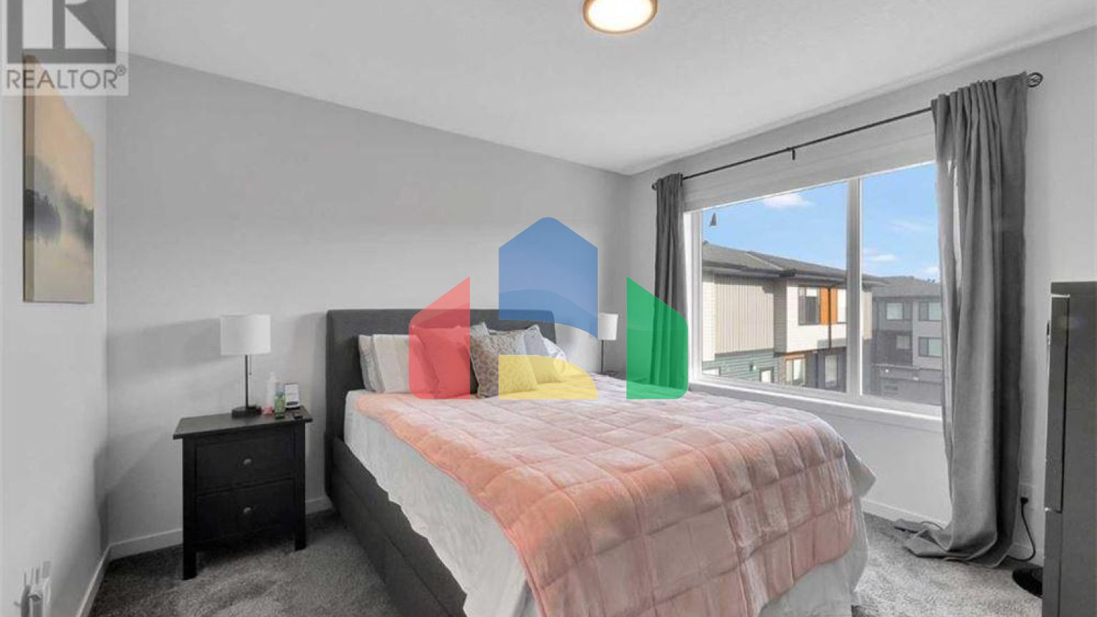 Residential - Townhouse - Calgary, Canada - Canada