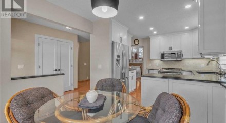 Residential - Condo/Apartment - Calgary, Canada - Canada