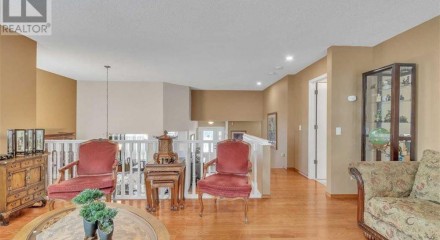 Residential - Condo/Apartment - Calgary, Canada - Canada