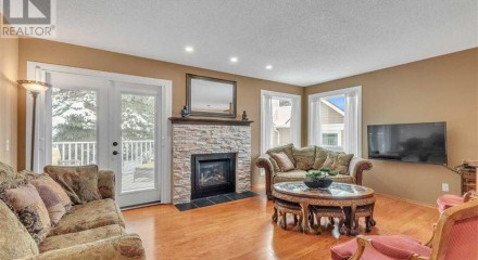 Residential - Condo/Apartment - Calgary, Canada - Canada