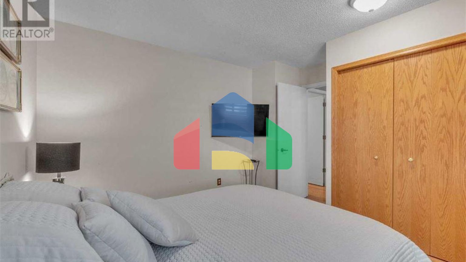 Residential - Condo/Apartment - Calgary, Canada - Canada