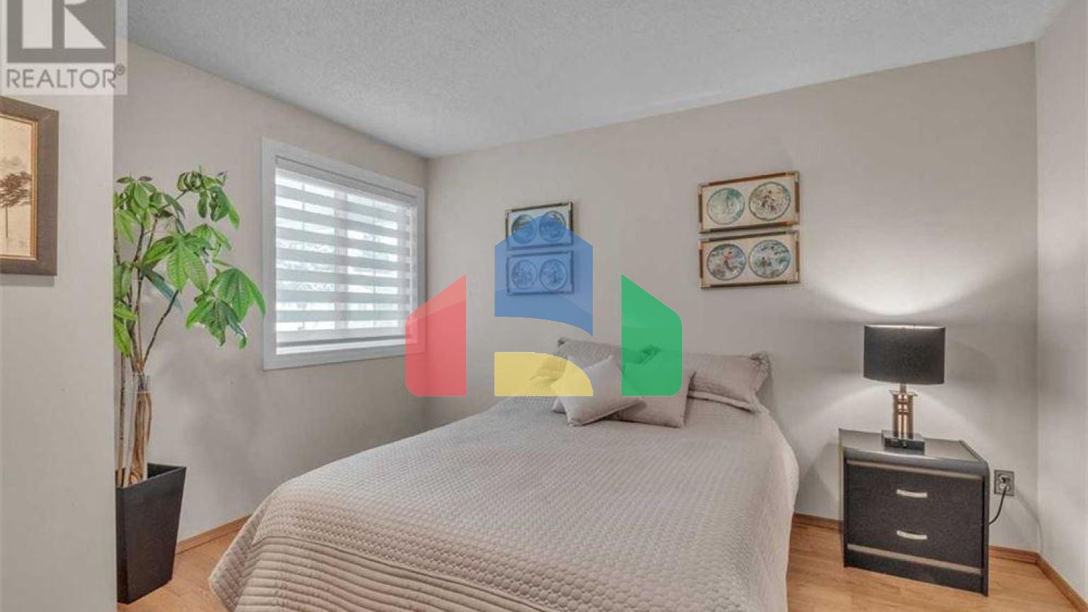 Residential - Condo/Apartment - Calgary, Canada - Canada