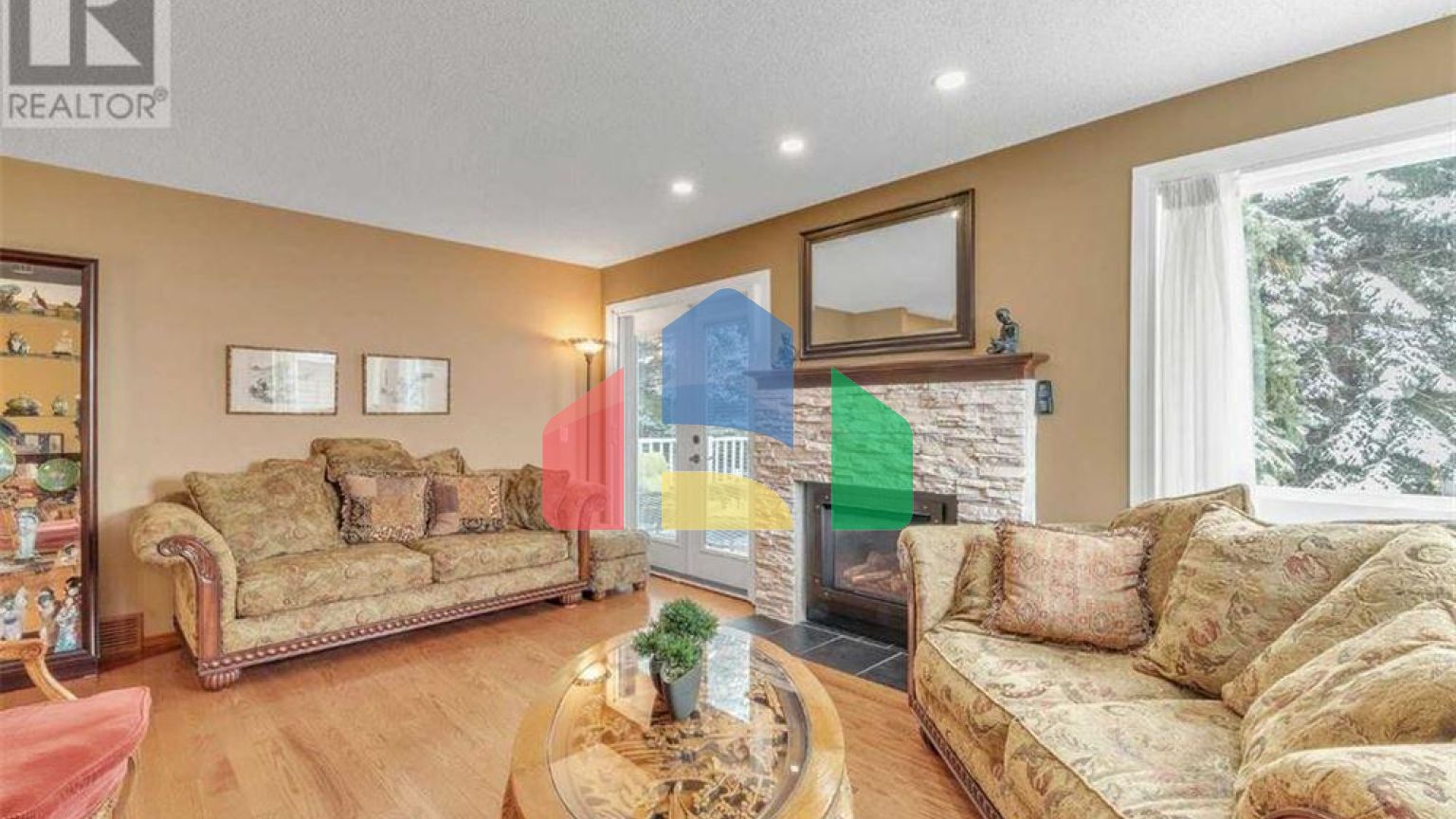 Residential - Condo/Apartment - Calgary, Canada - Canada