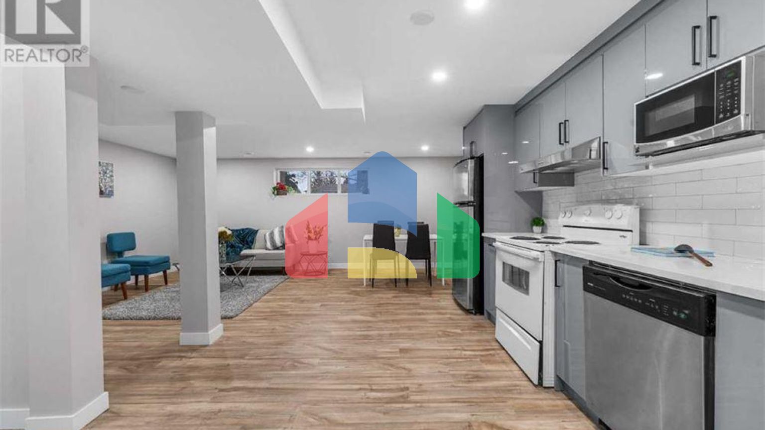 Residential - Single Family Home - Calgary, Canada - Canada