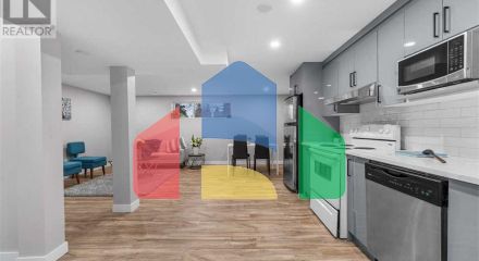 Residential - Single Family Home - Calgary, Canada - Canada