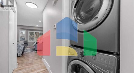 Residential - Single Family Home - Calgary, Canada - Canada