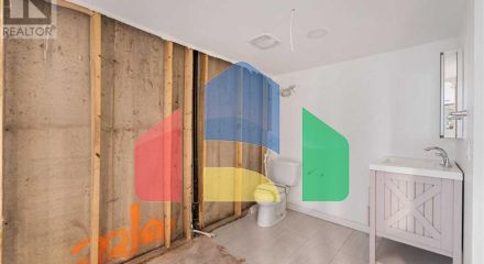 Residential - Townhouse - Calgary, Canada - Canada