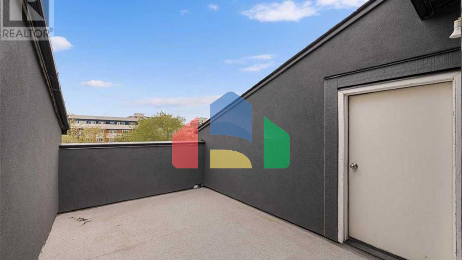 Residential - Townhouse - Calgary, Canada - Canada