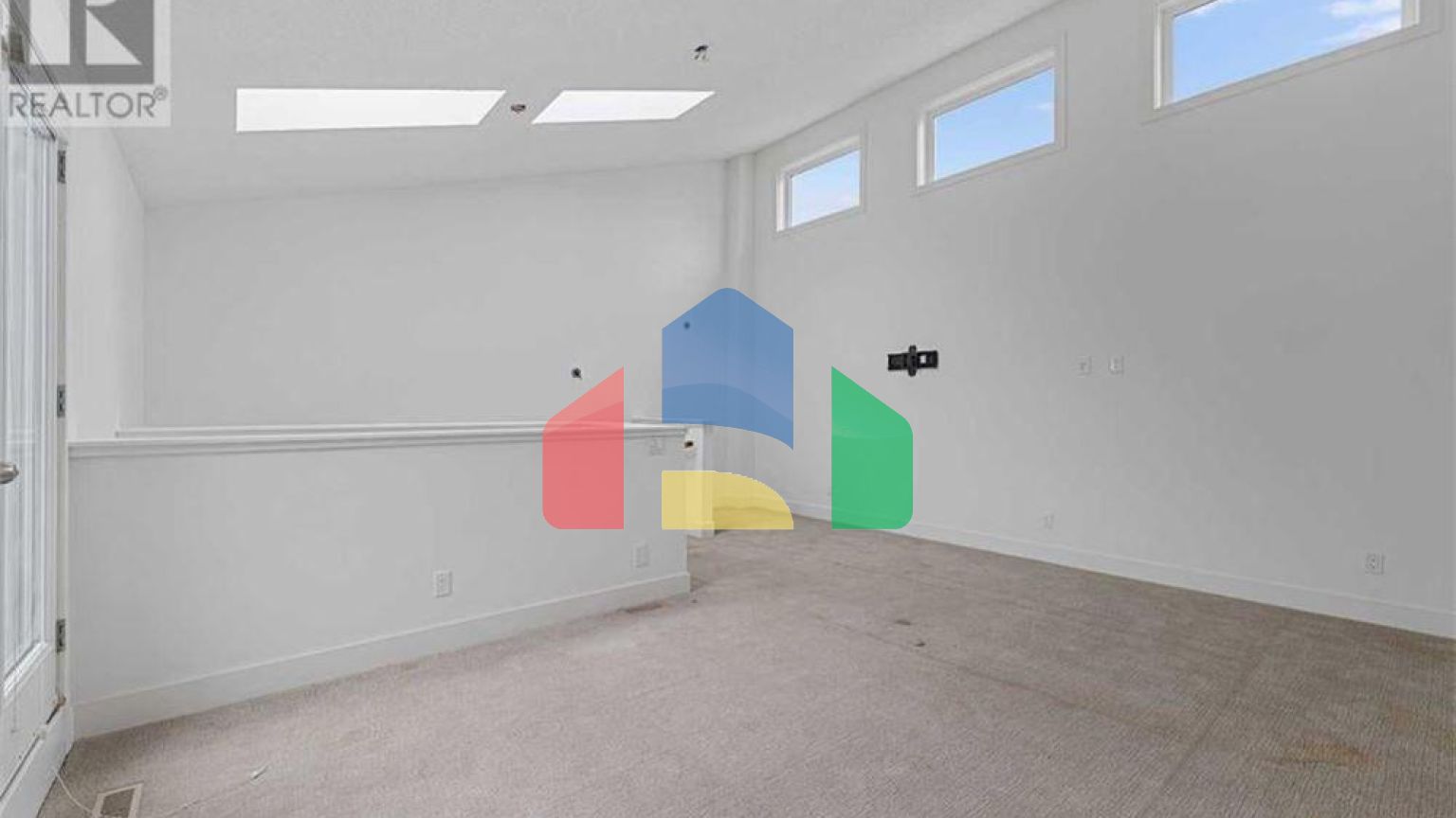 Residential - Townhouse - Calgary, Canada - Canada