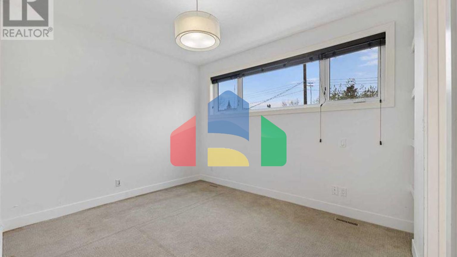 Residential - Townhouse - Calgary, Canada - Canada