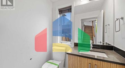 Residential - Townhouse - Calgary, Canada - Canada