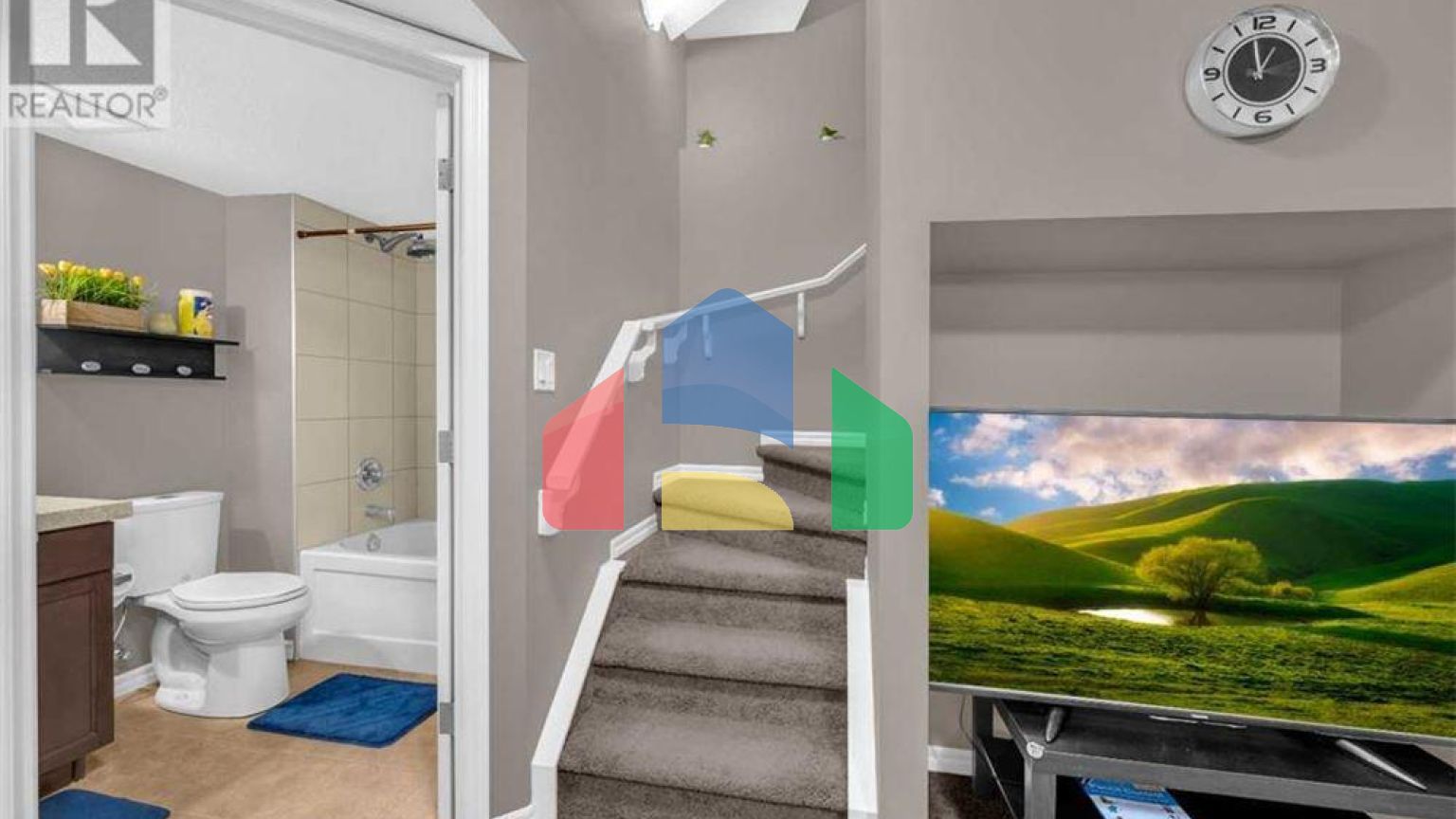 Residential - Single Family Home - Calgary, Canada - Canada