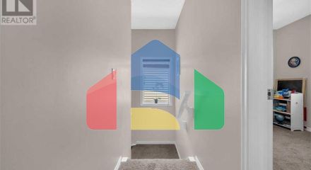 Residential - Single Family Home - Calgary, Canada - Canada