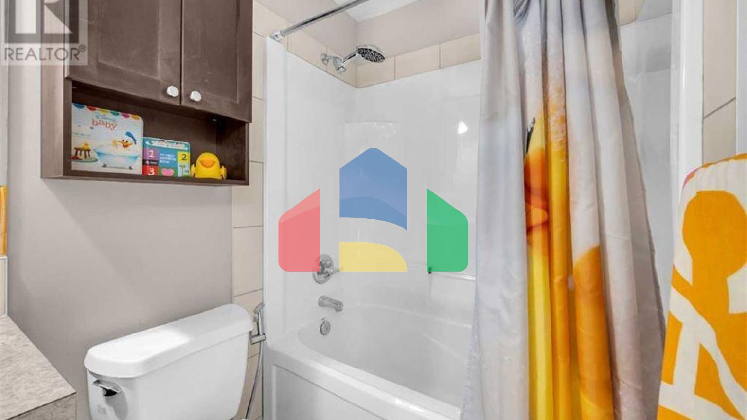 Residential - Single Family Home - Calgary, Canada - Canada