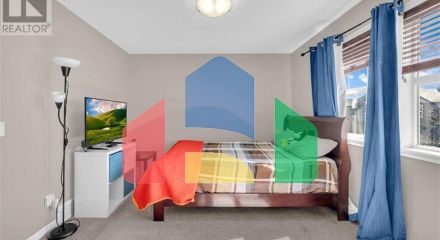 Residential - Single Family Home - Calgary, Canada - Canada