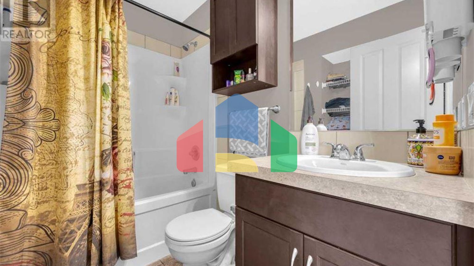 Residential - Single Family Home - Calgary, Canada - Canada