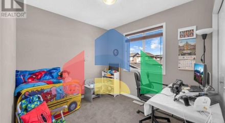 Residential - Single Family Home - Calgary, Canada - Canada