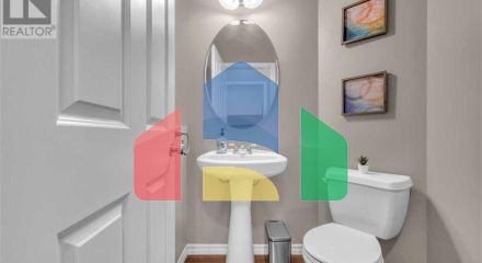 Residential - Single Family Home - Calgary, Canada - Canada