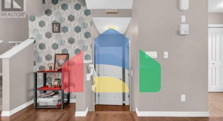 Residential - Single Family Home - Calgary, Canada - Canada