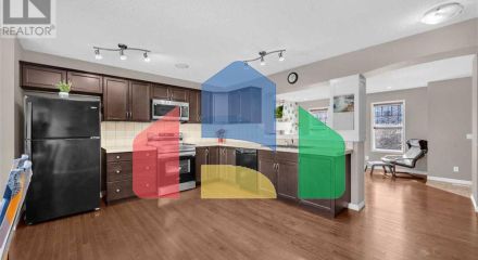 Residential - Single Family Home - Calgary, Canada - Canada