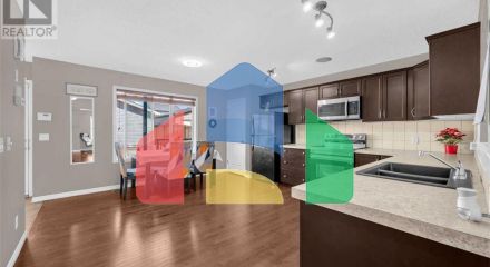 Residential - Single Family Home - Calgary, Canada - Canada