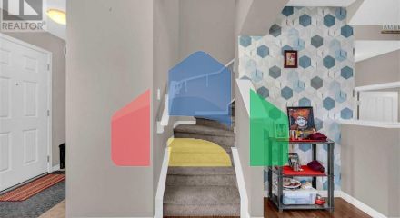 Residential - Single Family Home - Calgary, Canada - Canada