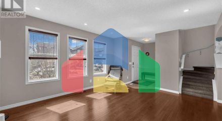 Residential - Single Family Home - Calgary, Canada - Canada