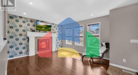 Residential - Single Family Home - Calgary, Canada - Canada