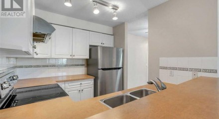 Residential - Condo/Apartment - Calgary, Canada - Canada
