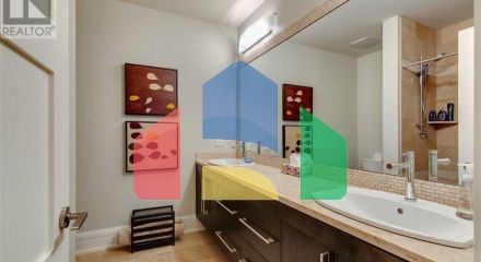 Residential - Single Family Home - Calgary, Canada - Canada