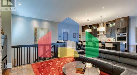 Residential - Single Family Home - Calgary, Canada - Canada