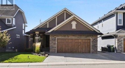 Residential - Single Family Home - Calgary, Canada - Canada