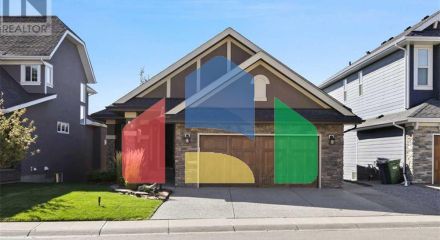 Residential - Single Family Home - Calgary, Canada - Canada