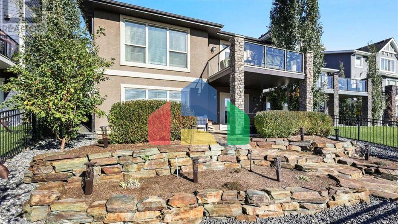 Residential - Single Family Home - Calgary, Canada - Canada