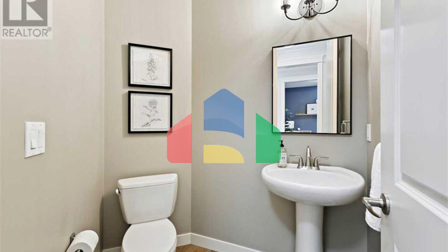 Residential - Single Family Home - Calgary, Canada - Canada