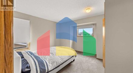 Residential - Single Family Home - Calgary, Canada - Canada