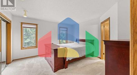 Residential - Single Family Home - Calgary, Canada - Canada