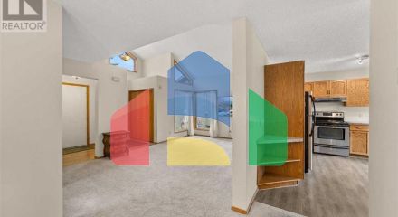 Residential - Single Family Home - Calgary, Canada - Canada