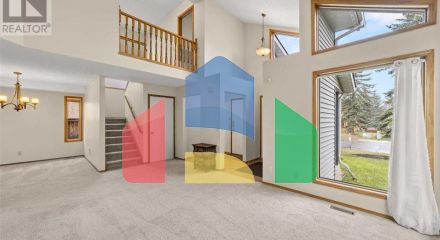 Residential - Single Family Home - Calgary, Canada - Canada