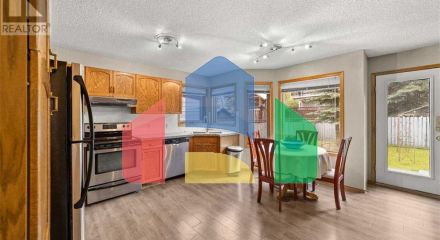 Residential - Single Family Home - Calgary, Canada - Canada
