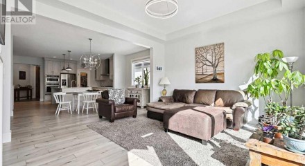 Residential - Condo/Apartment - Calgary, Canada - Canada