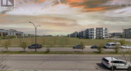 Residential - Condo/Apartment - Calgary, Canada - Canada