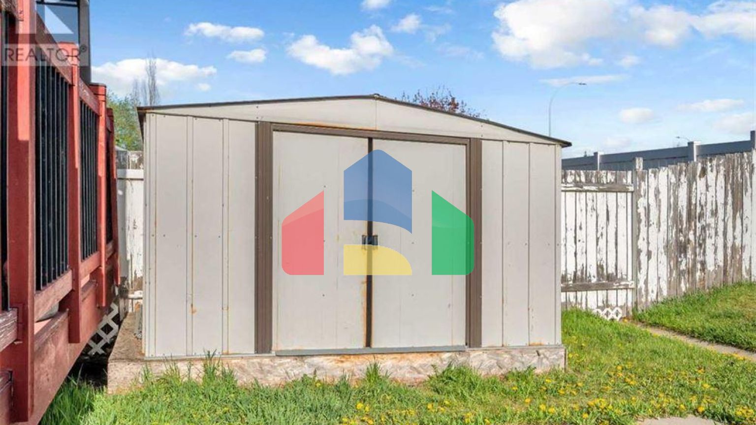 Residential - Single Family Home - Calgary, Canada - Canada