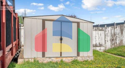 Residential - Single Family Home - Calgary, Canada - Canada