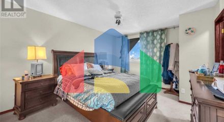 Residential - Single Family Home - Calgary, Canada - Canada