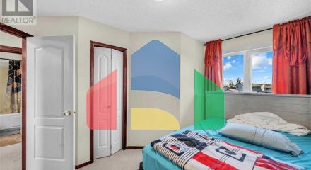 Residential - Single Family Home - Calgary, Canada - Canada